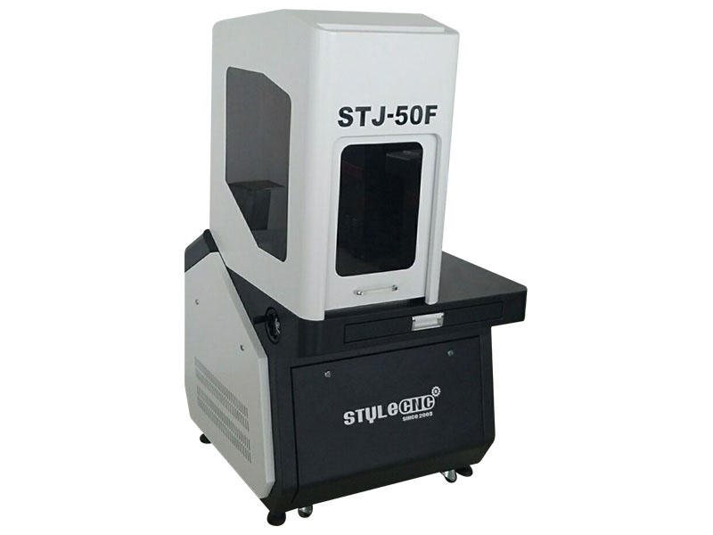 業(yè)余愛好適用于小型企業(yè)、家庭商店的光纖激光雕刻機