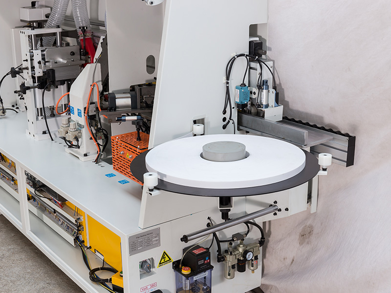 封邊機封邊帶支撐旋轉(zhuǎn)工作臺