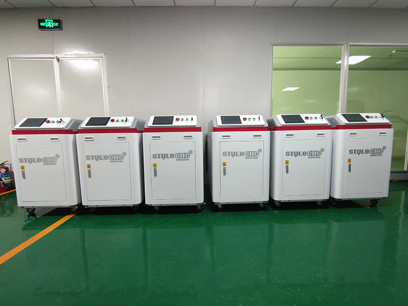 2025最暢銷的手持式光纖激光清潔機