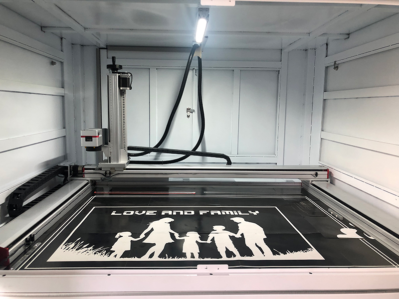 大型三軸龍門光纖激光打標(biāo)機出售