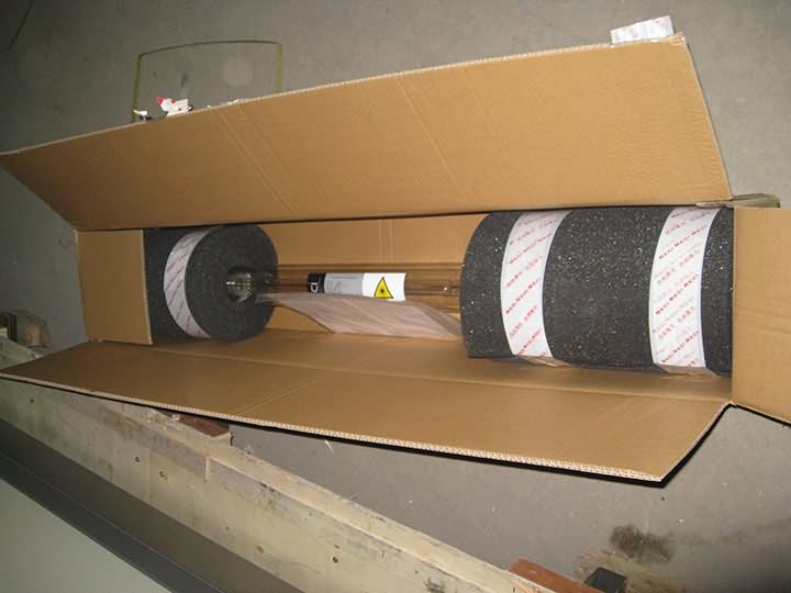 中國(guó)可再生能源投資集團(tuán) CO2 激光管 80W, 90W, 100W, 130W, 150W, 180W