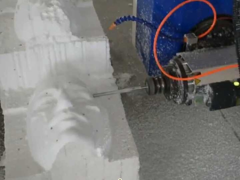 用于泡沫銑削的大幅面五軸數控銑床 用于泡沫銑削的大幅面五軸數控銑床