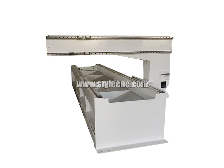 單臂PTP數(shù)控工作中心主體