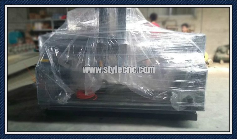 大尺寸四通數(shù)控雕刻機(jī)2030包裝內(nèi)