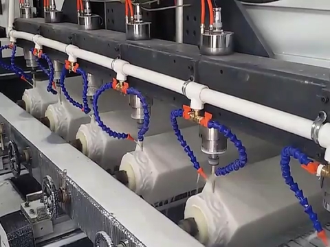 多頭3D數(shù)控大理石柱雕刻機(jī)