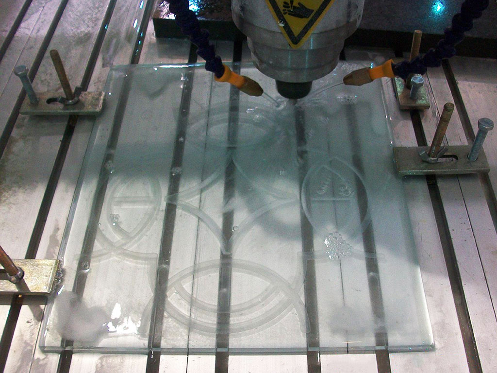 數(shù)控雕刻玻璃項目