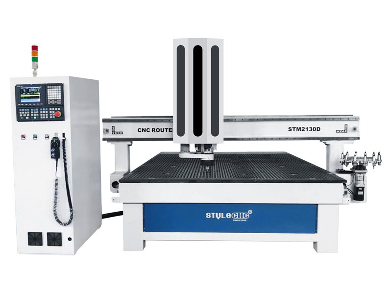 旋轉(zhuǎn)式自動(dòng)換刀數(shù)控木工加工中心