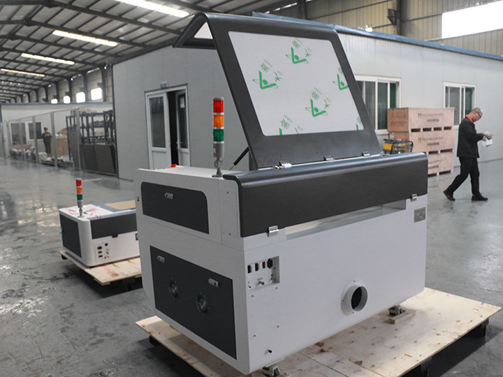 2025最暢銷的激光木雕刻機(jī)