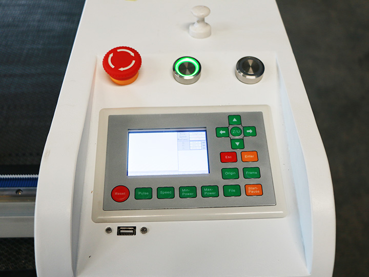 2025最暢銷的激光木雕刻機(jī)