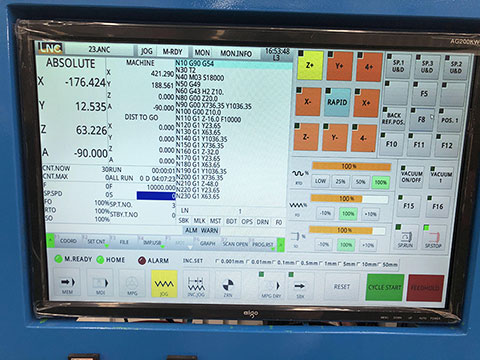 寶元工業(yè)控制器 4x8數(shù)控木門機(jī)