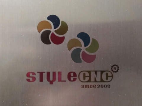 彩色激光打標(biāo)機(jī)項(xiàng)目