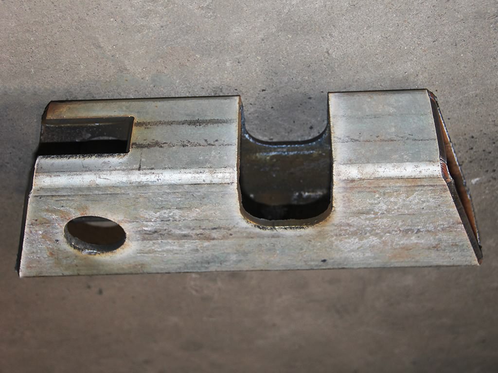 數(shù)控方管等離子切割機(jī)項(xiàng)目