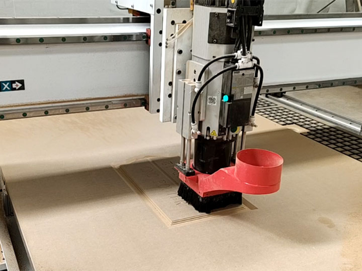 5x10數(shù)控木工加工中心帶第四旋轉(zhuǎn)軸出售