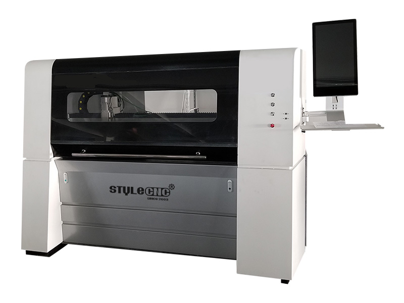 適合初學(xué)者的入門級小型金屬激光切割機