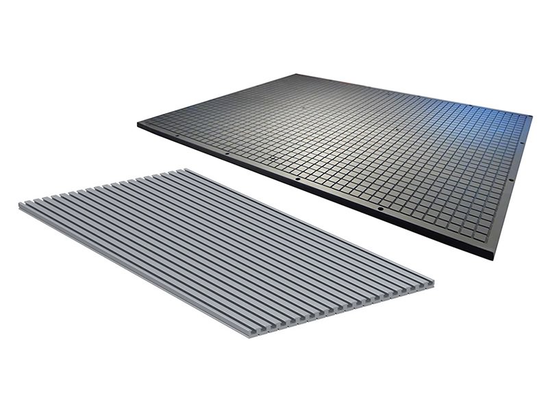 數(shù)控雕刻機(jī)真空吸臺(tái)和T型槽吸臺(tái)如何選擇？