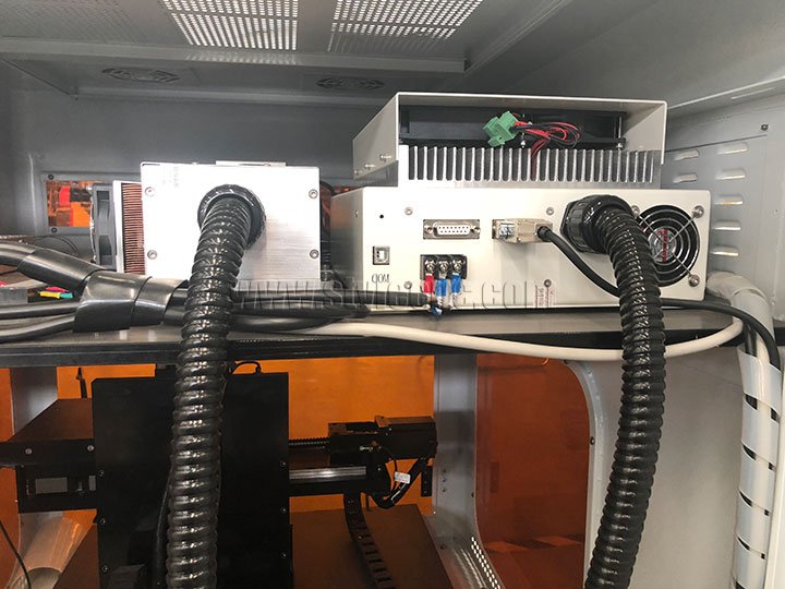 核心部件激光源3D激光水晶雕刻機(jī)