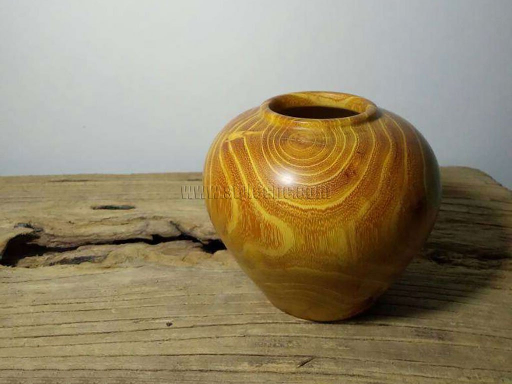 數(shù)控木工車床加工柘木罐項(xiàng)目