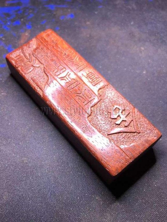 數(shù)控雕刻機(jī)木質(zhì)標(biāo)牌和牌匾雕刻項目