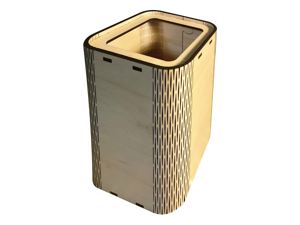 CO2 激光切割3D帶活動(dòng)鉸鏈的 3mm 膠合板鉛筆杯