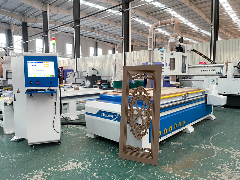 4x8用于櫥柜門制作的數(shù)控銑床