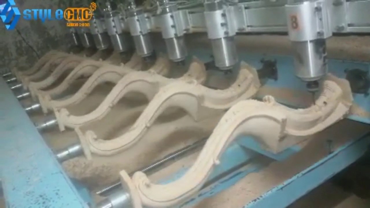 8頭旋轉(zhuǎn)數(shù)控實(shí)木立柱銑床