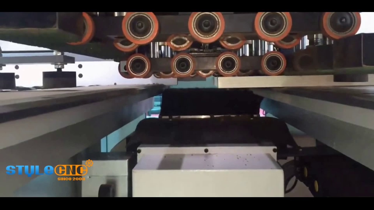 全自動數(shù)控木工鉆孔開槽機(jī)