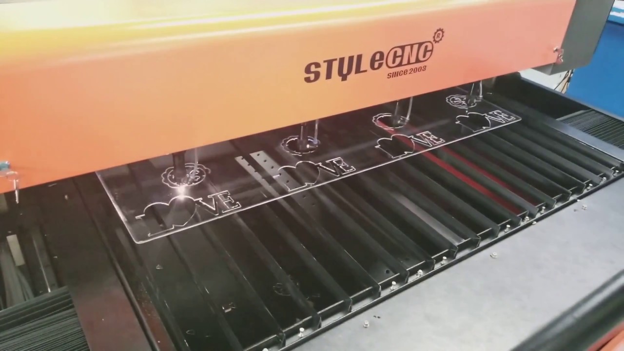 工業(yè)級 CO2 激光亞克力板切割機(jī)