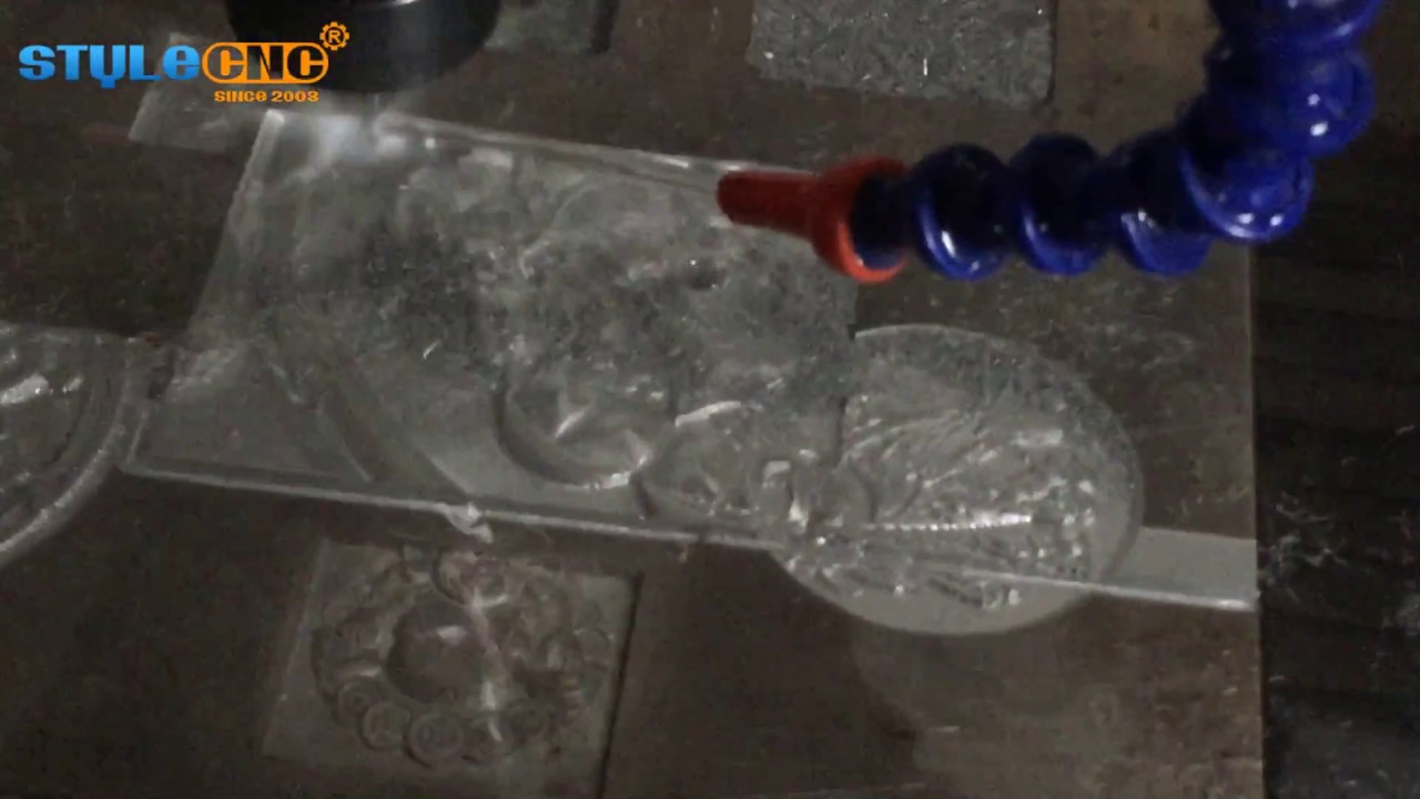 4x8ft數(shù)控鋁雕項(xiàng)目雕刻機(jī)