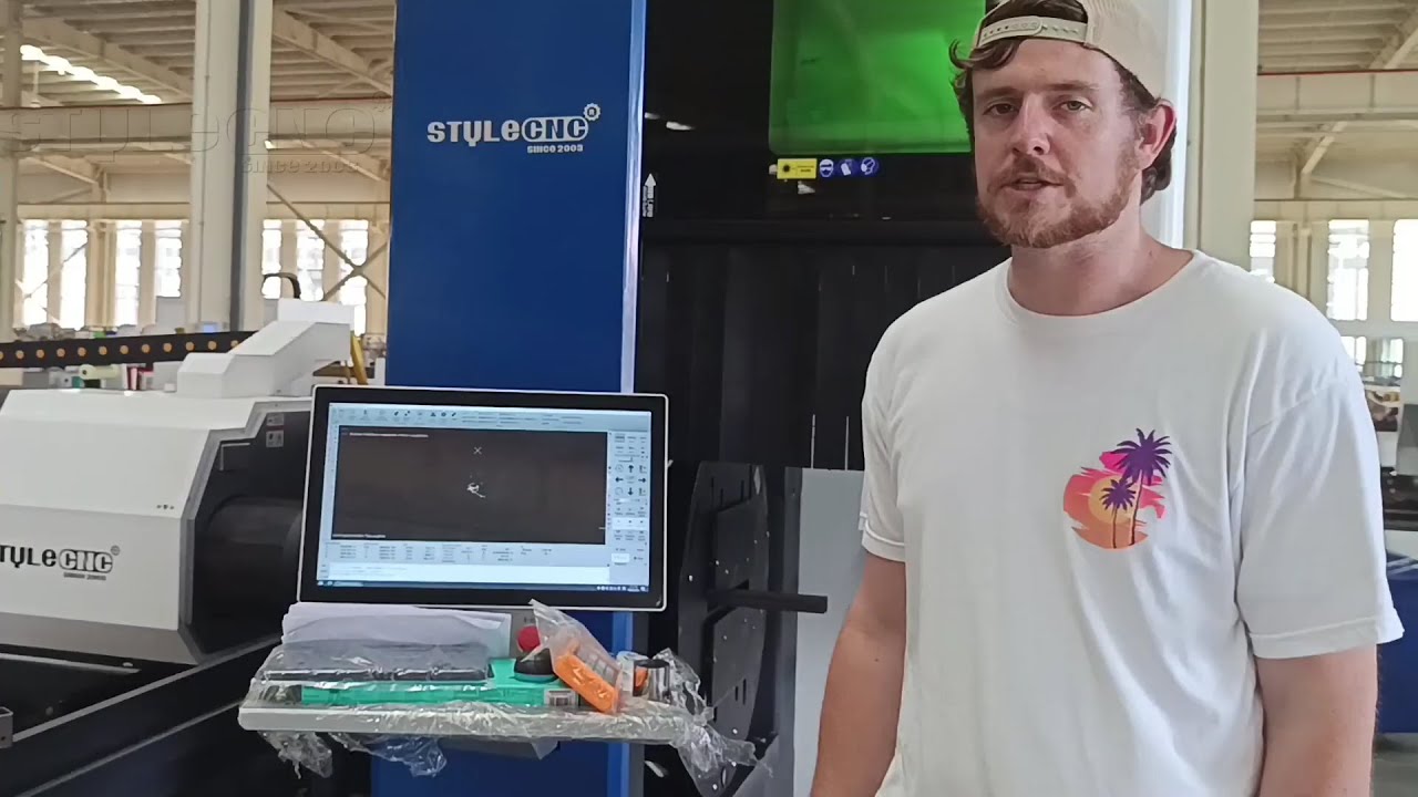 用于拖車鈑金和管材的光纖激光切割機(jī) 用于拖車鈑金和管材的光纖激光切割機(jī)