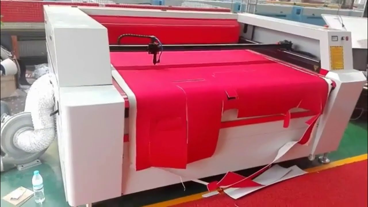 數(shù)控家用激光布料切割機，帶自動送料器