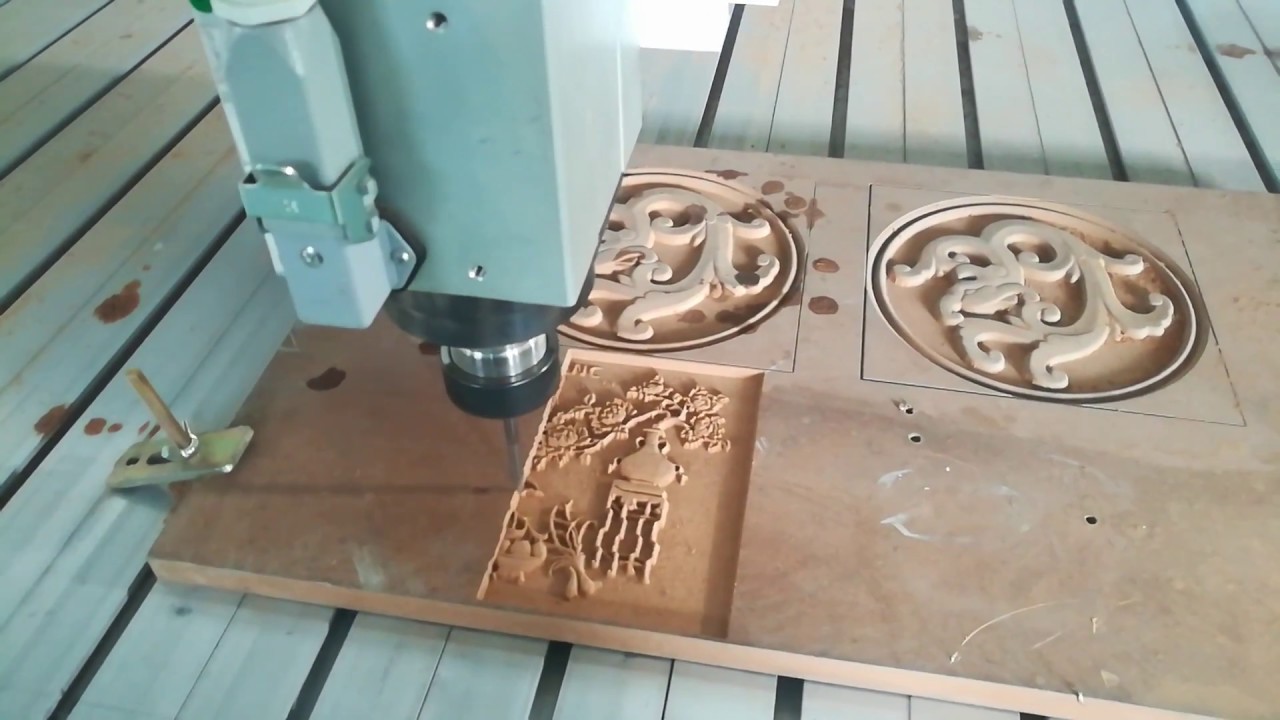 卡塔爾2m*4m大工作臺四軸數(shù)控銑床